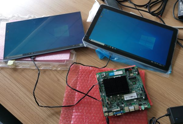 91香蕉APPIOSITX J6412無風扇工控香蕉视频污网站同時支持2個EDP顯示屏